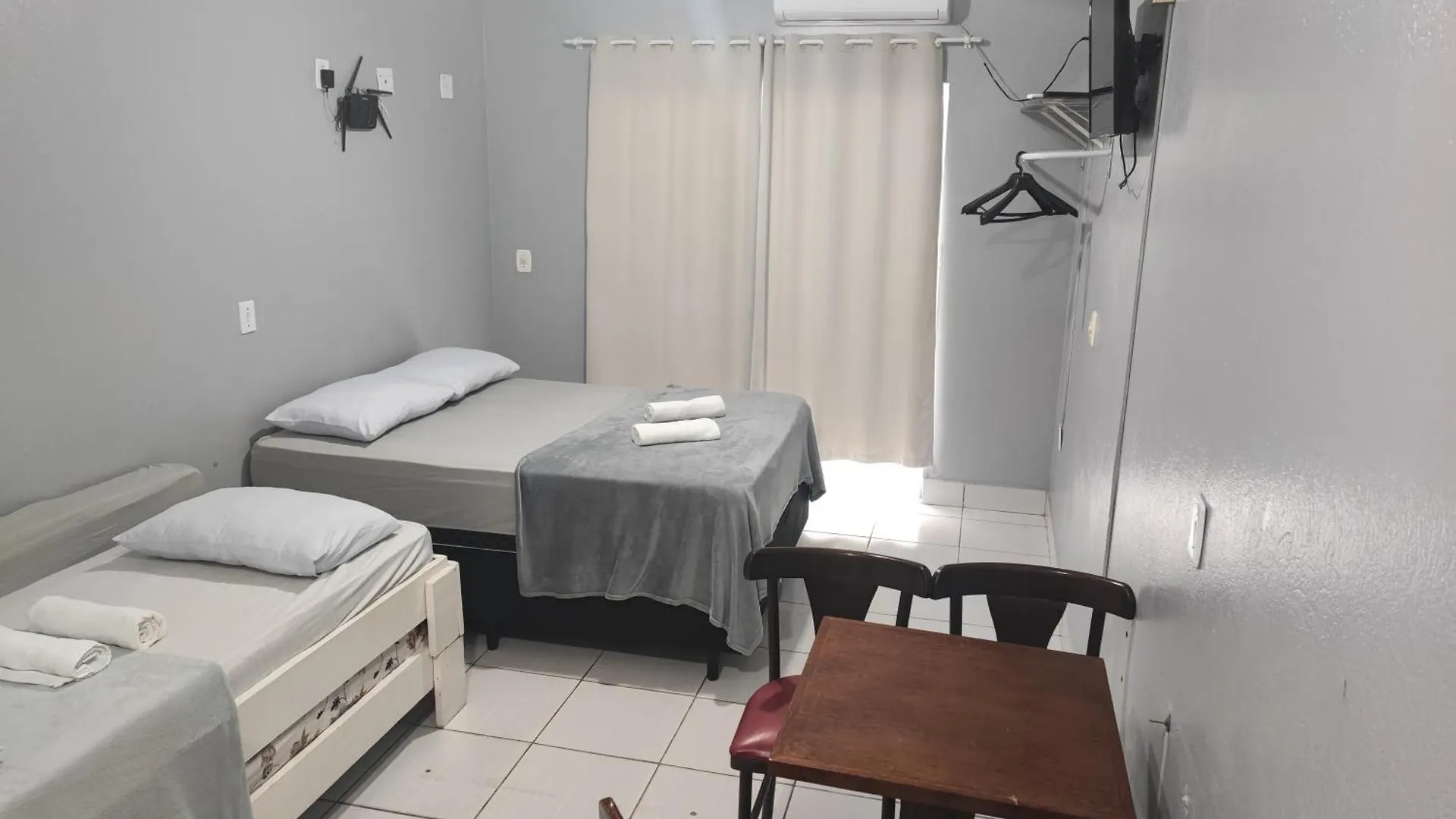 Zzz Bruno Klemtz - Residencial Recanto Dos Passaros Estudio Ate 4 Pessoas Com Ar Split Wifi Coz Vaga Itapema