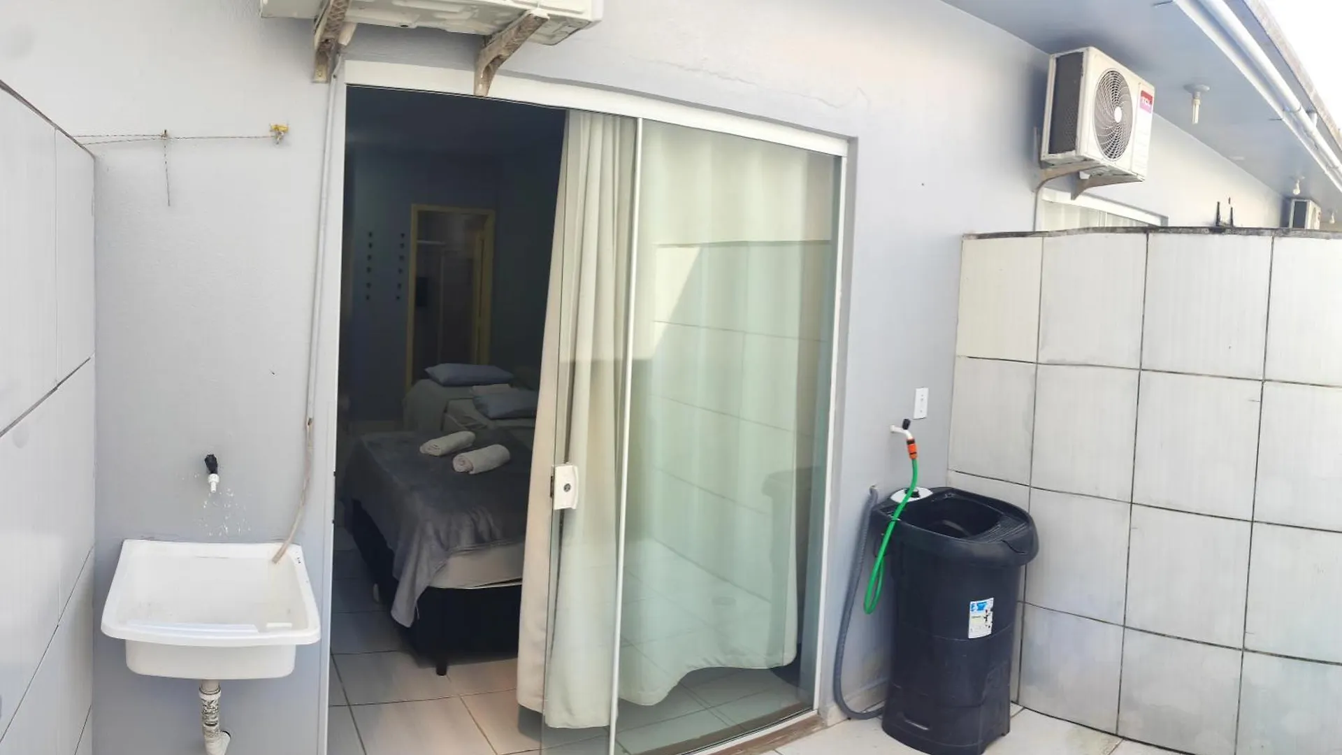 Zzz Bruno Klemtz - Residencial Recanto Dos Passaros Estudio Ate 4 Pessoas Com Ar Split Wifi Coz Vaga Itapema Brazília