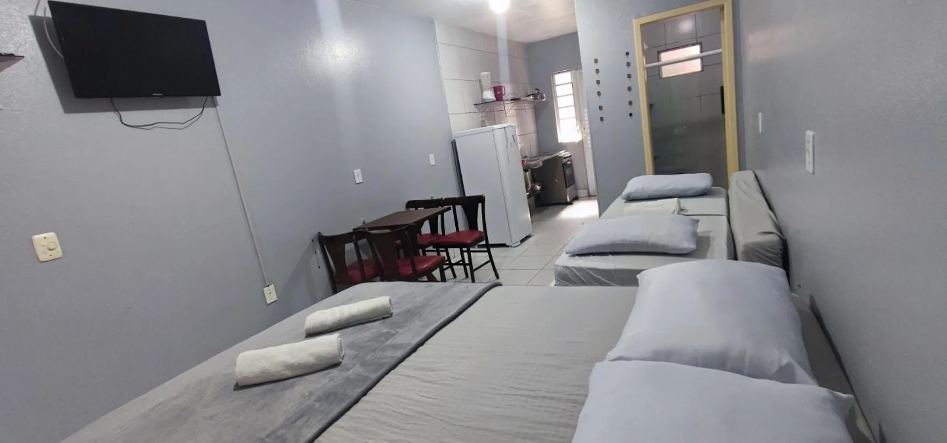 Zzz Bruno Klemtz - Residencial Recanto Dos Passaros Estudio Ate 4 Pessoas Com Ar Split Wifi Coz Vaga Itapema 0*,  Brazília